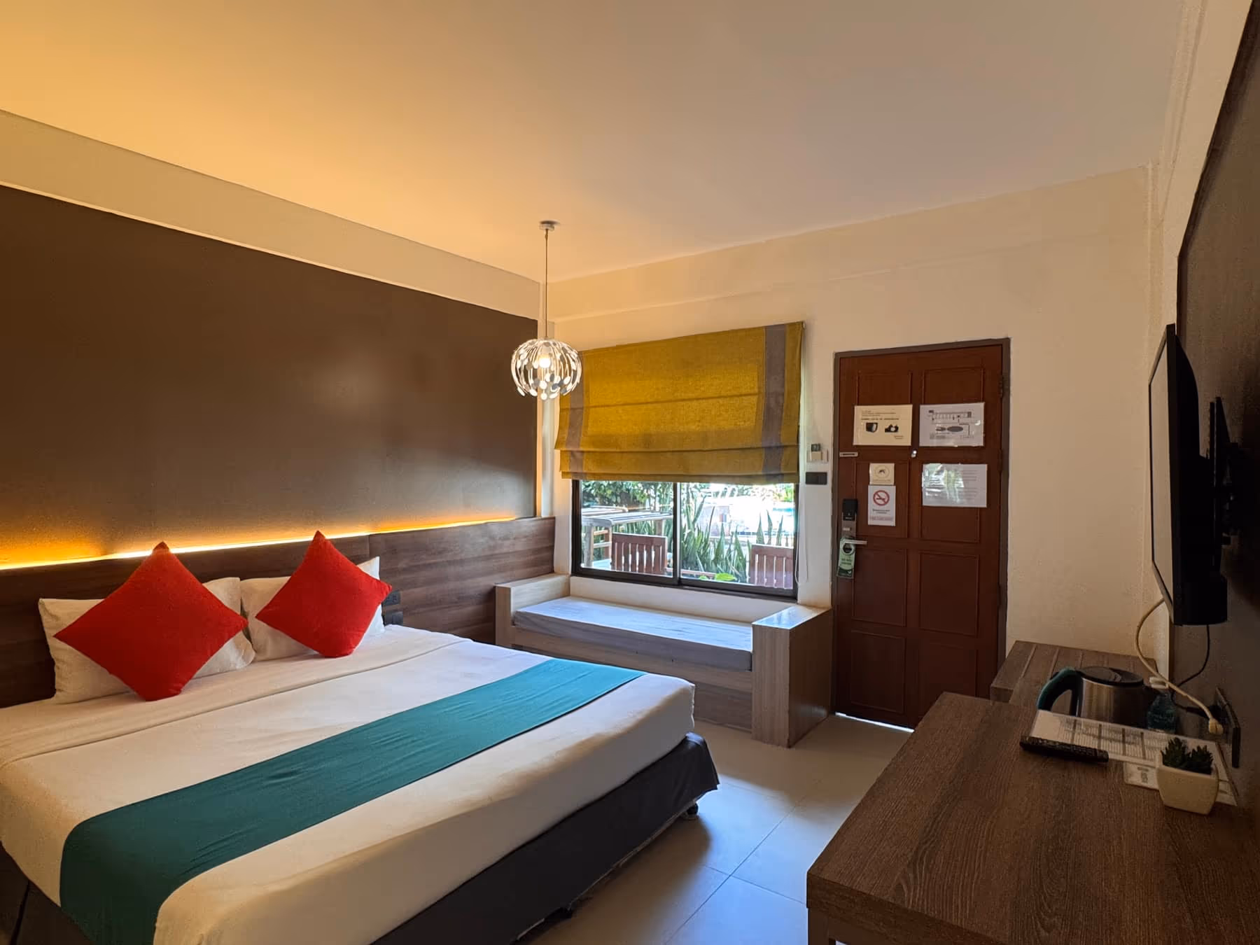 The Viridian Resort Patong Phuket hotel β photo 37